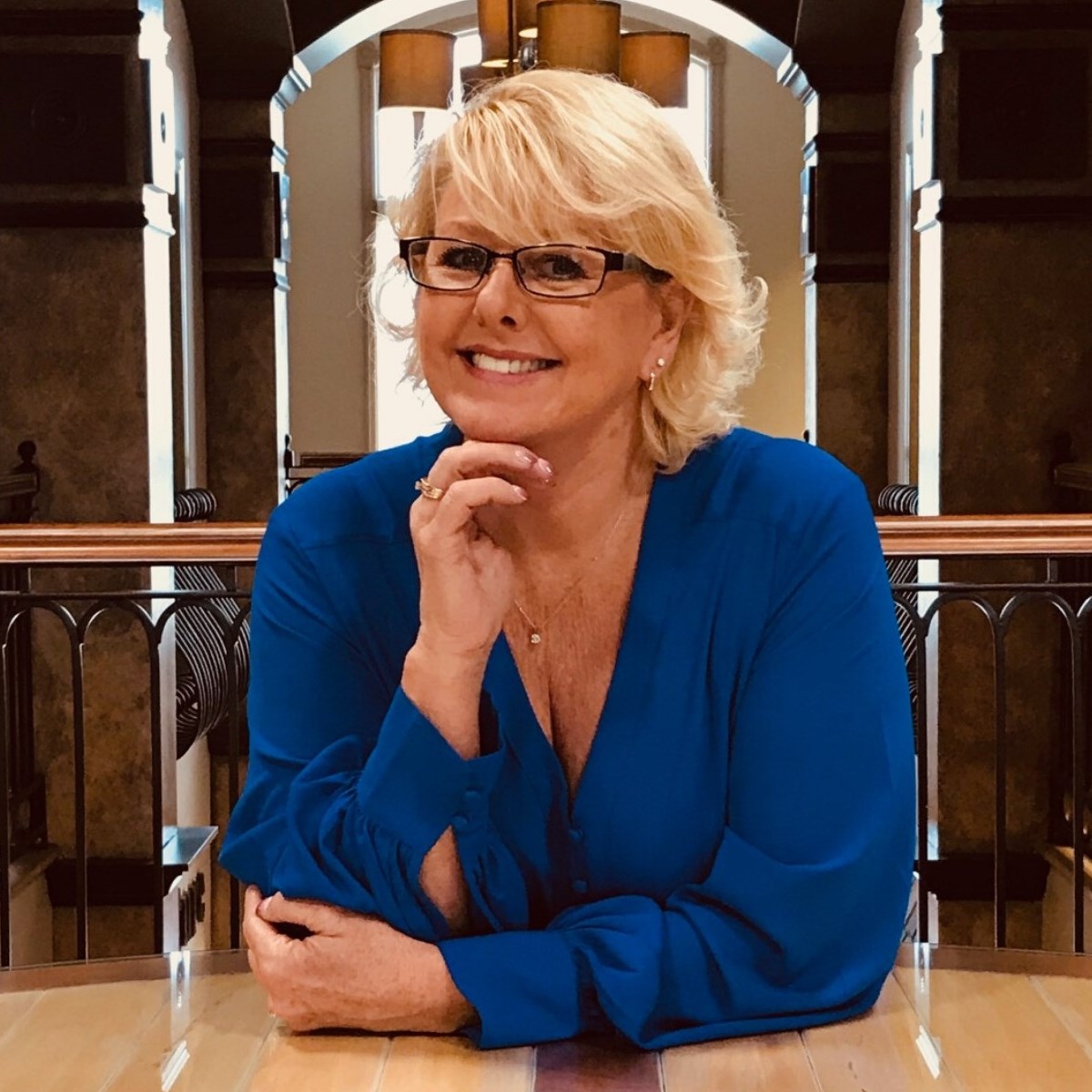 Headshot of Ann Carden