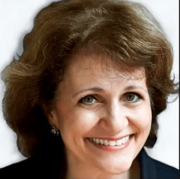 Anna Scheller headshot
